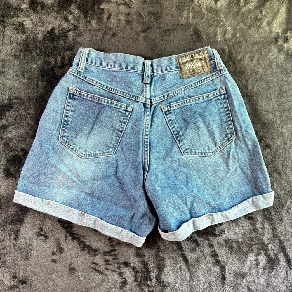 Vintage Mossimo High Waisted Denim Shorts Light Wash Blue‎ Cotton Made in USA 29